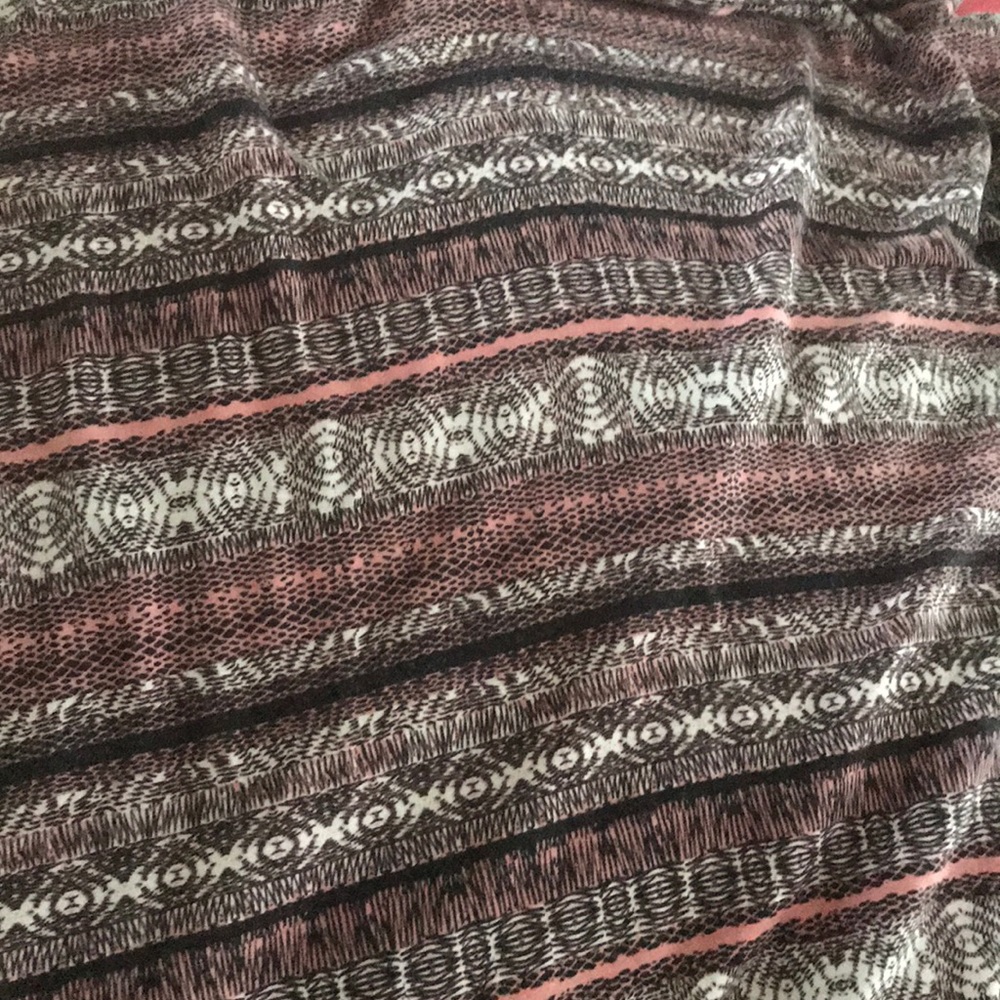 Shark bite hem Skirt by Lisa Rinna